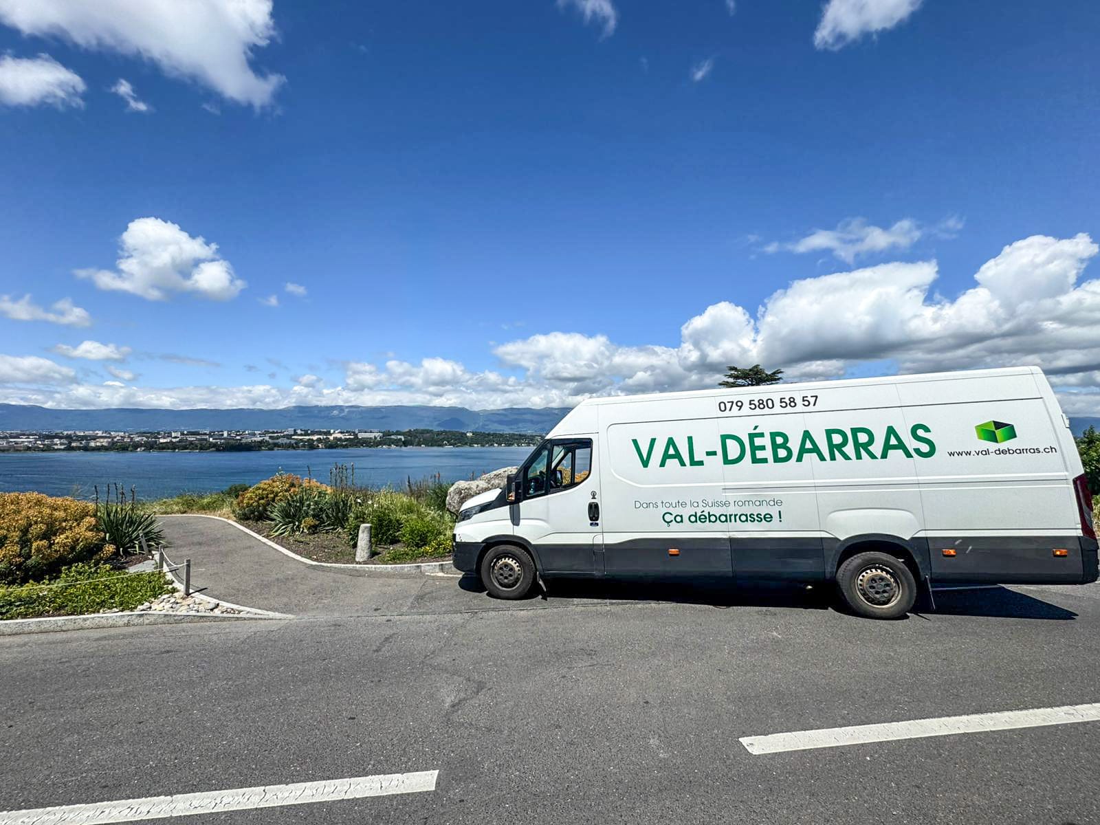 Val-Débarras Neuchâtel — Vue aérienne lac